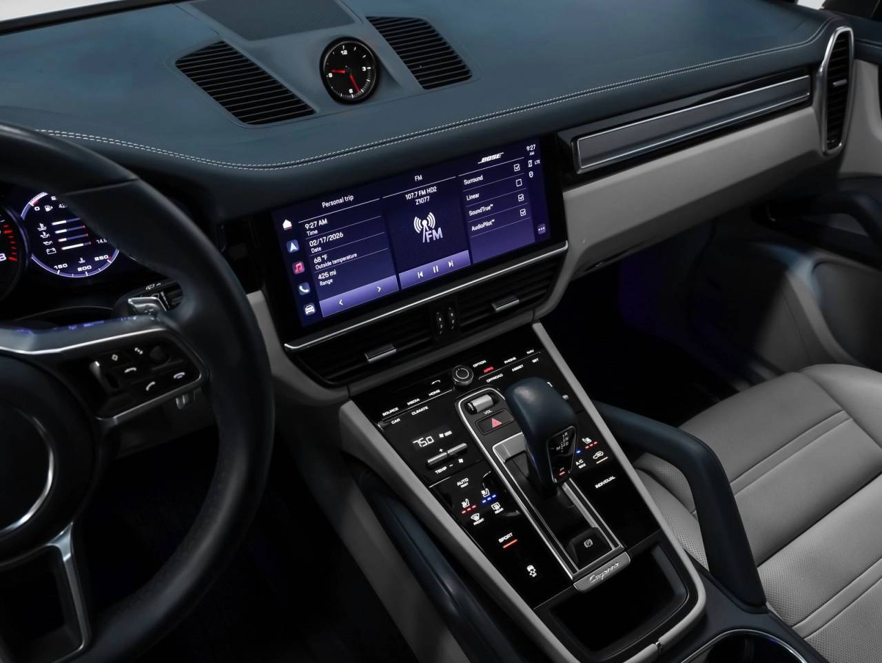 2023 Porsche Cayenne Cayenne Platinum Edition (MY23)