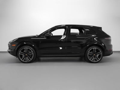 2023 Porsche Cayenne Cayenne Platinum Edition (MY23)