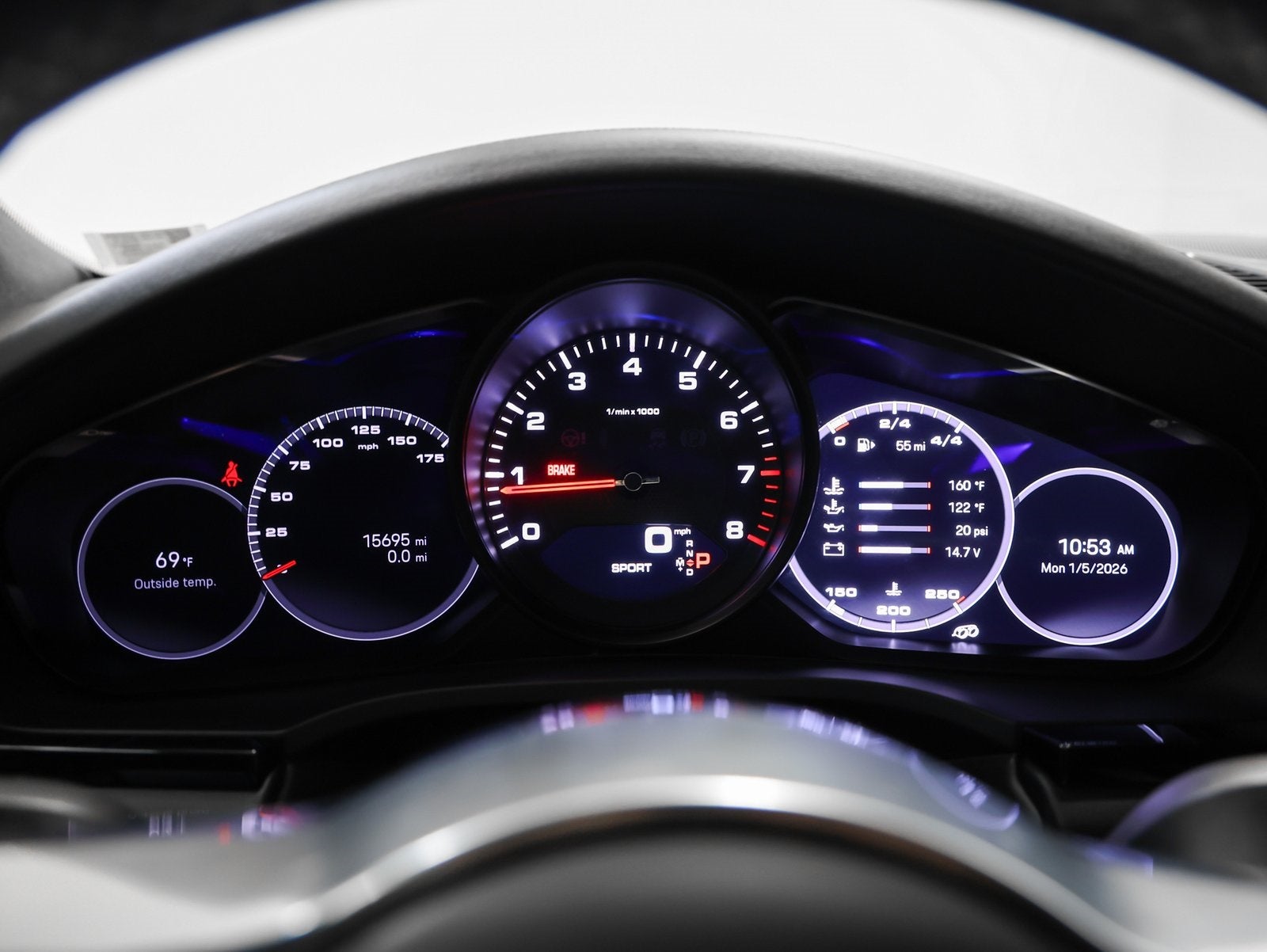 2023 Porsche Cayenne Cayenne Platinum Edition (MY23)