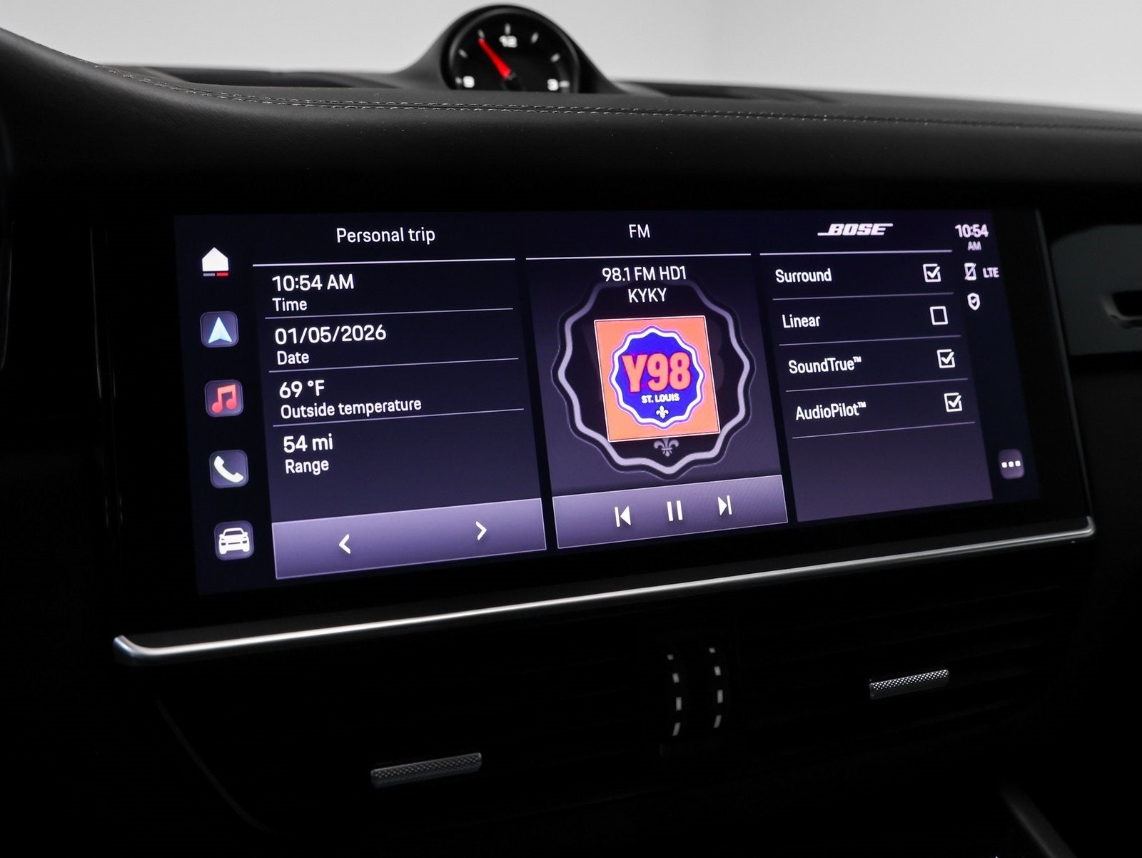 2023 Porsche Cayenne Cayenne Platinum Edition (MY23)