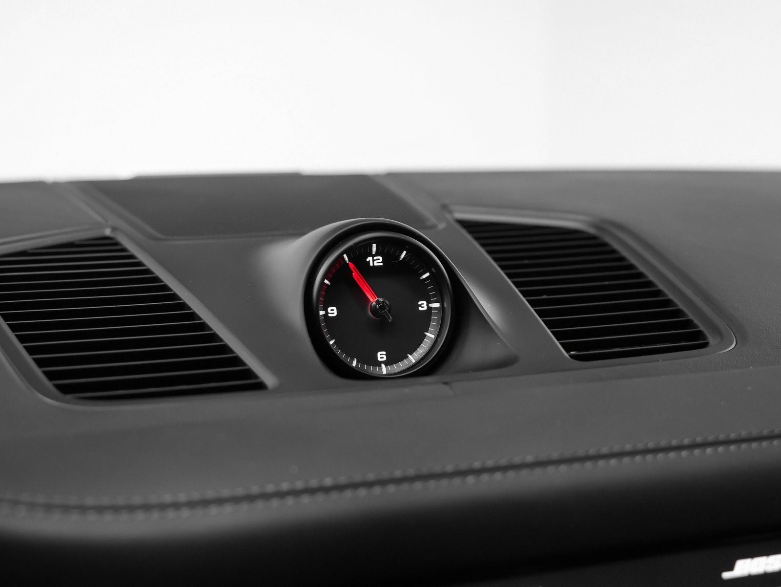 2023 Porsche Cayenne Cayenne Platinum Edition (MY23)