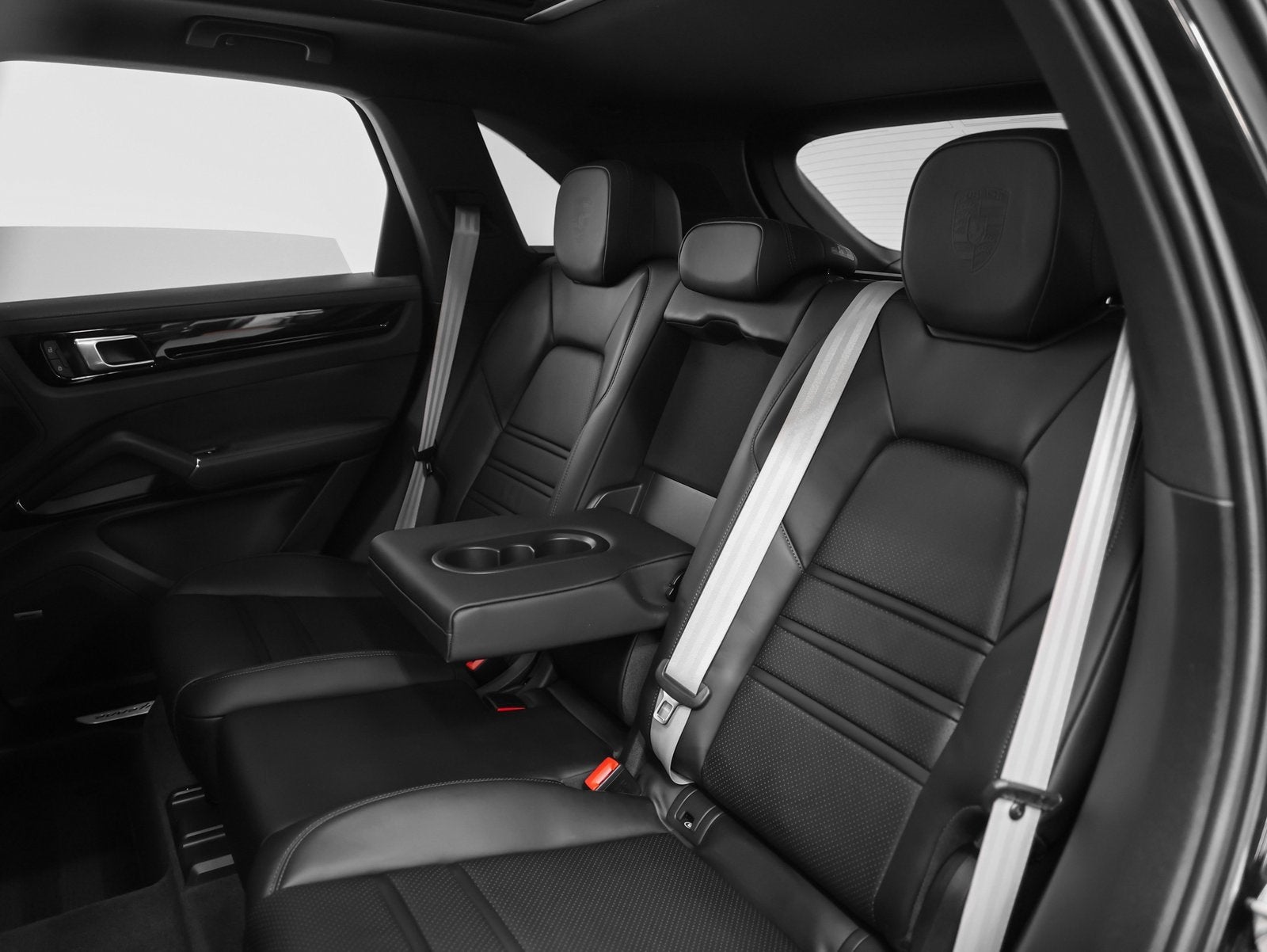 2023 Porsche Cayenne Cayenne Platinum Edition (MY23)