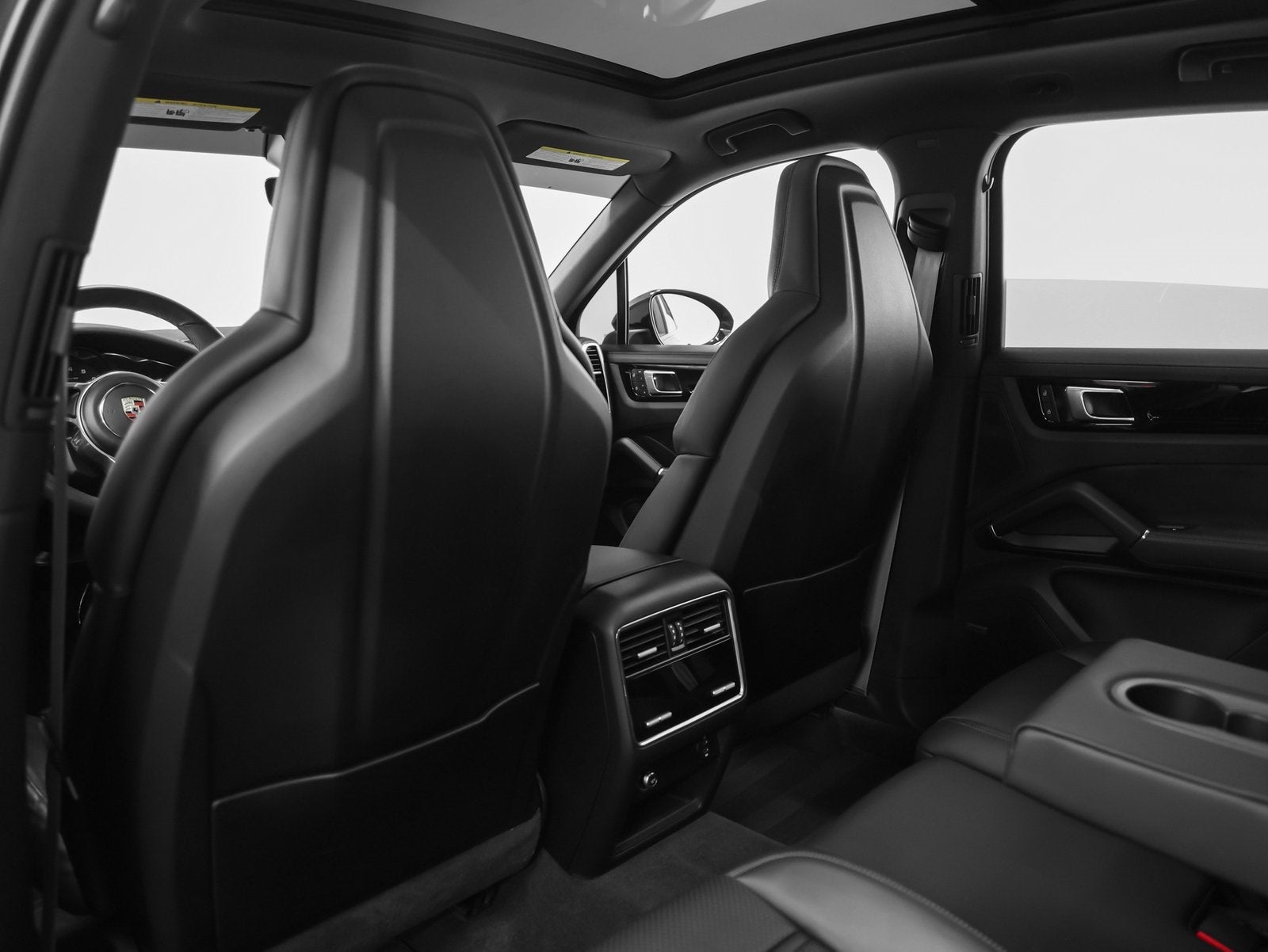 2023 Porsche Cayenne Cayenne Platinum Edition (MY23)