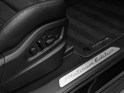 2023 Porsche Cayenne Cayenne Platinum Edition (MY23)