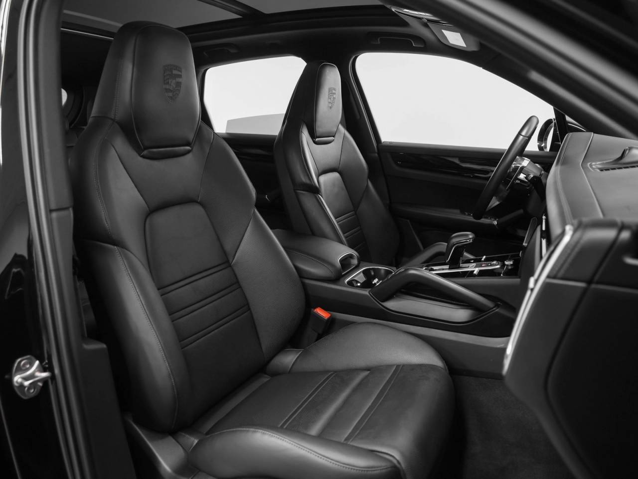 2023 Porsche Cayenne Cayenne Platinum Edition (MY23)