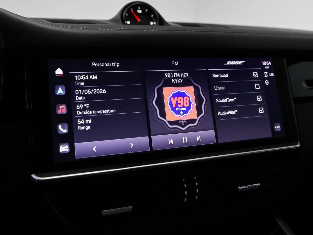 2023 Porsche Cayenne Cayenne Platinum Edition (MY23)