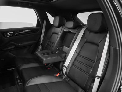 2023 Porsche Cayenne Cayenne Platinum Edition (MY23)