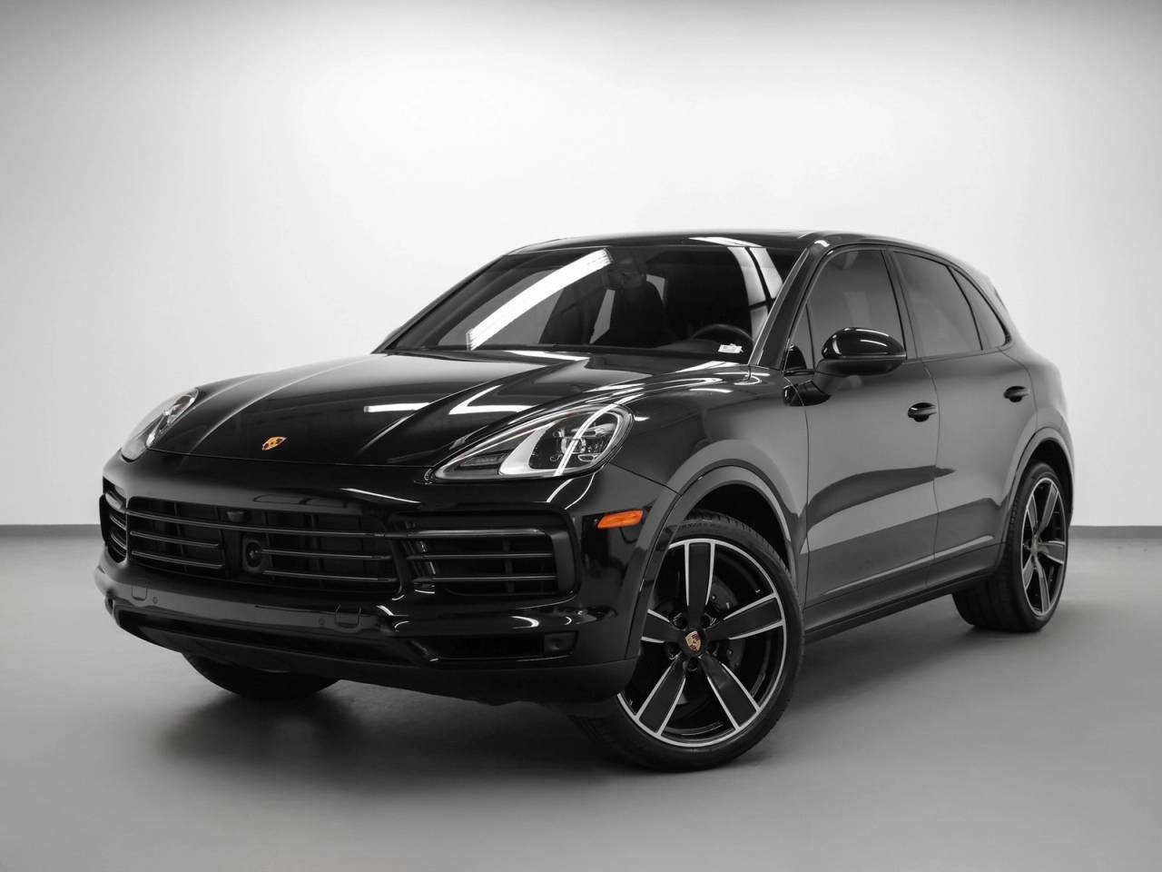 2023 Porsche Cayenne Cayenne Platinum Edition (MY23)