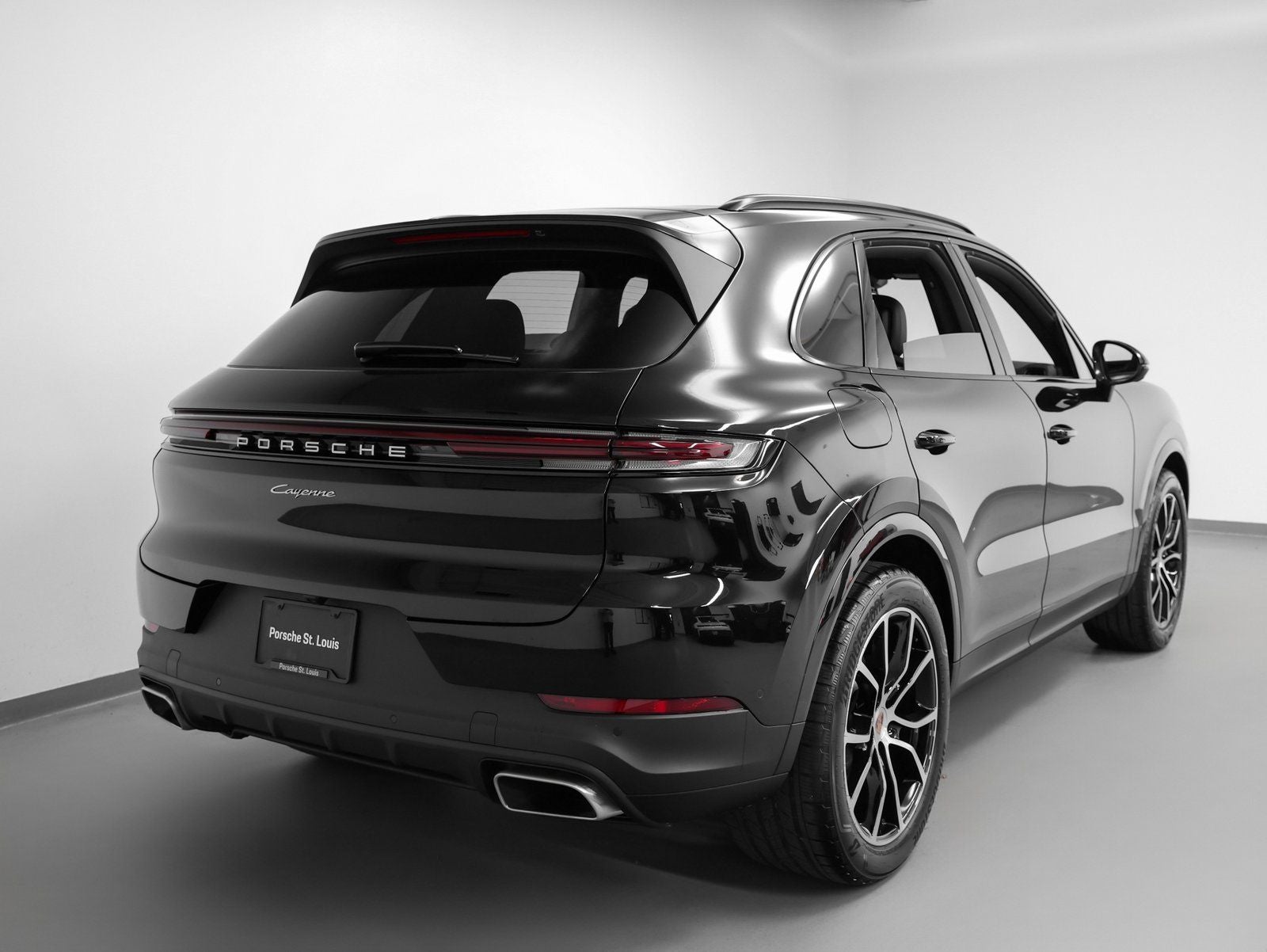 2025 Porsche Cayenne Base