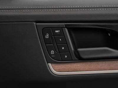 2025 Porsche Cayenne Base