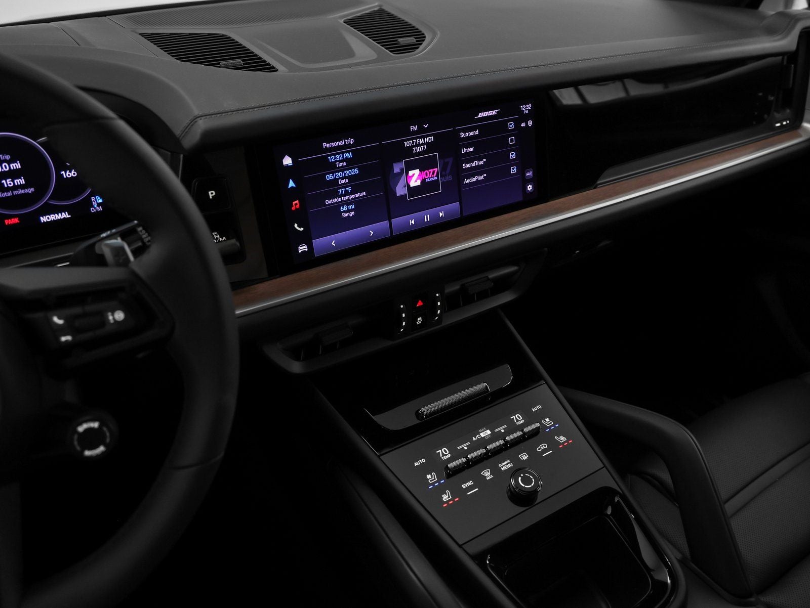 2025 Porsche Cayenne Base