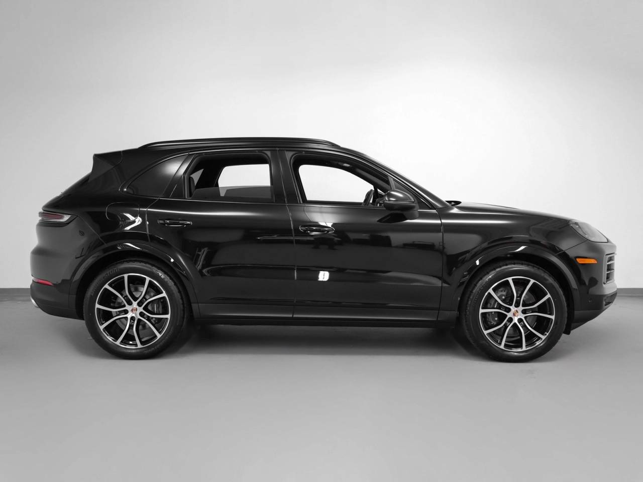 2025 Porsche Cayenne Base
