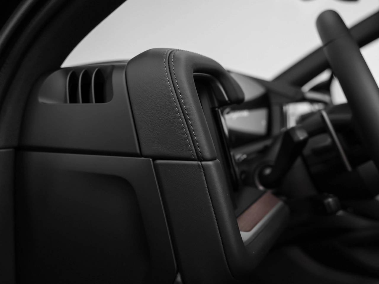 2025 Porsche Cayenne Base