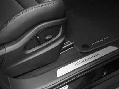 2026 Porsche Cayenne Base