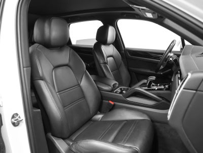 2020 Porsche Cayenne Base