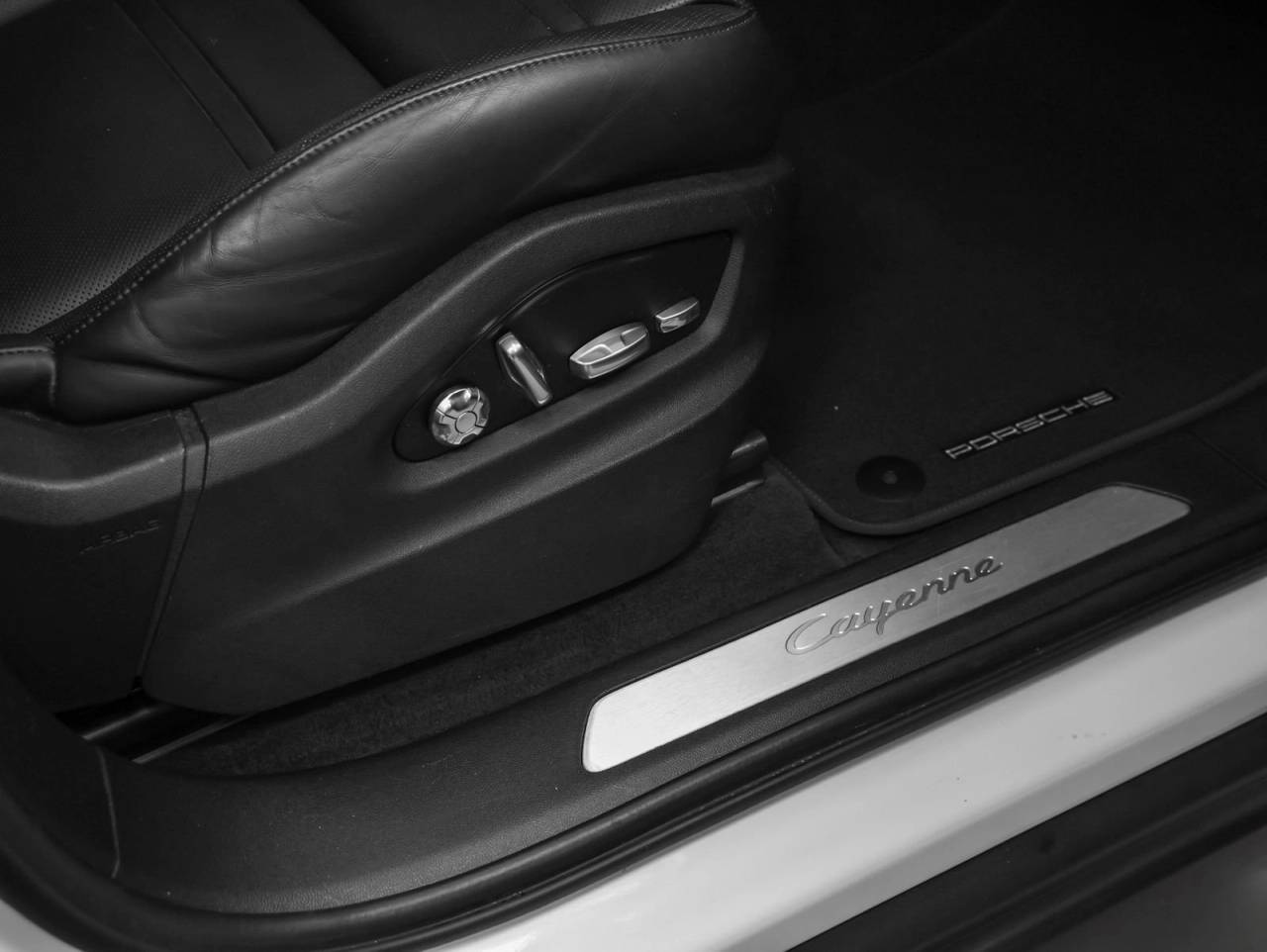 2020 Porsche Cayenne Base
