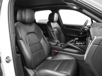 2020 Porsche Cayenne Base
