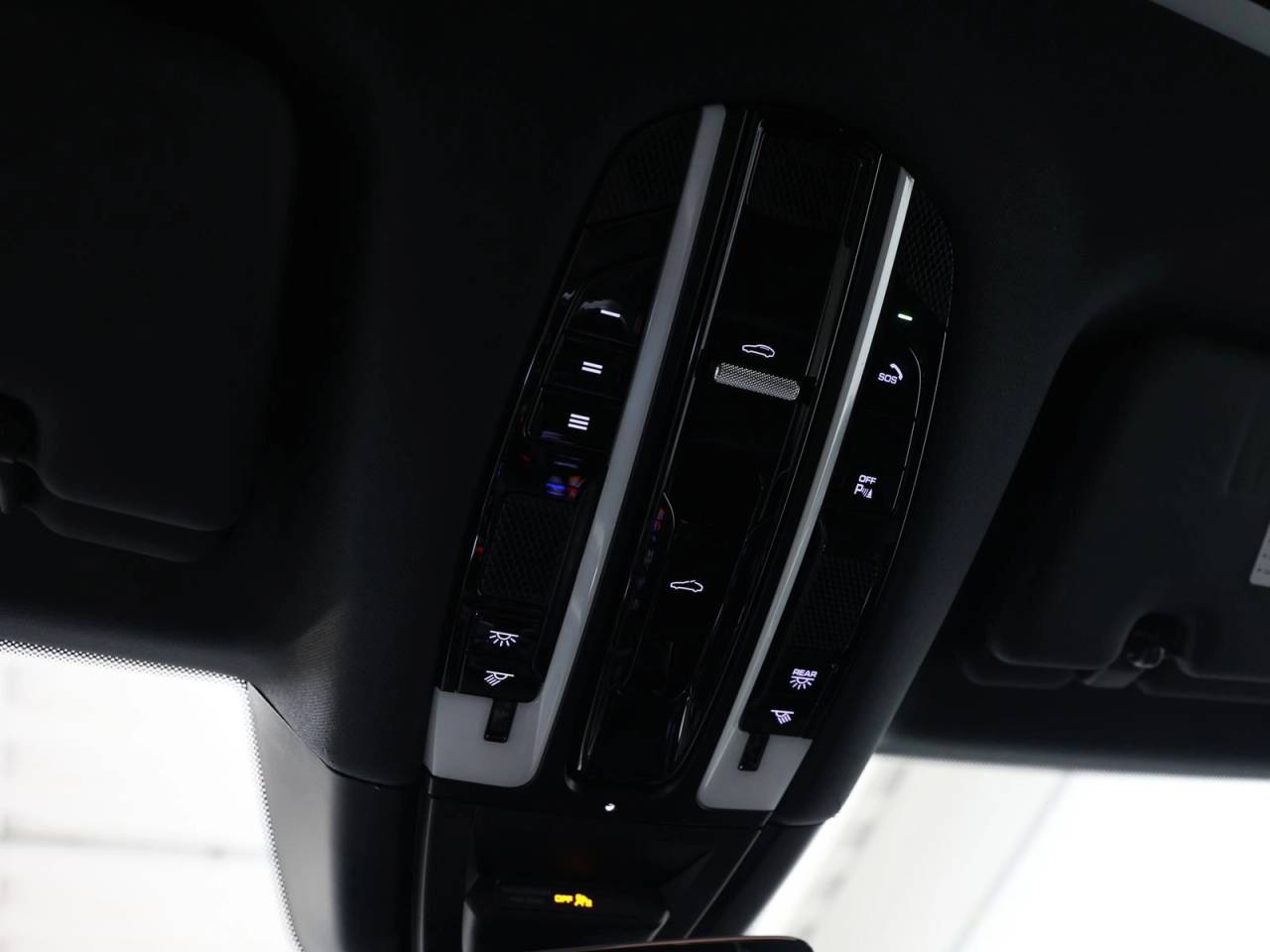 2020 Porsche Cayenne Base