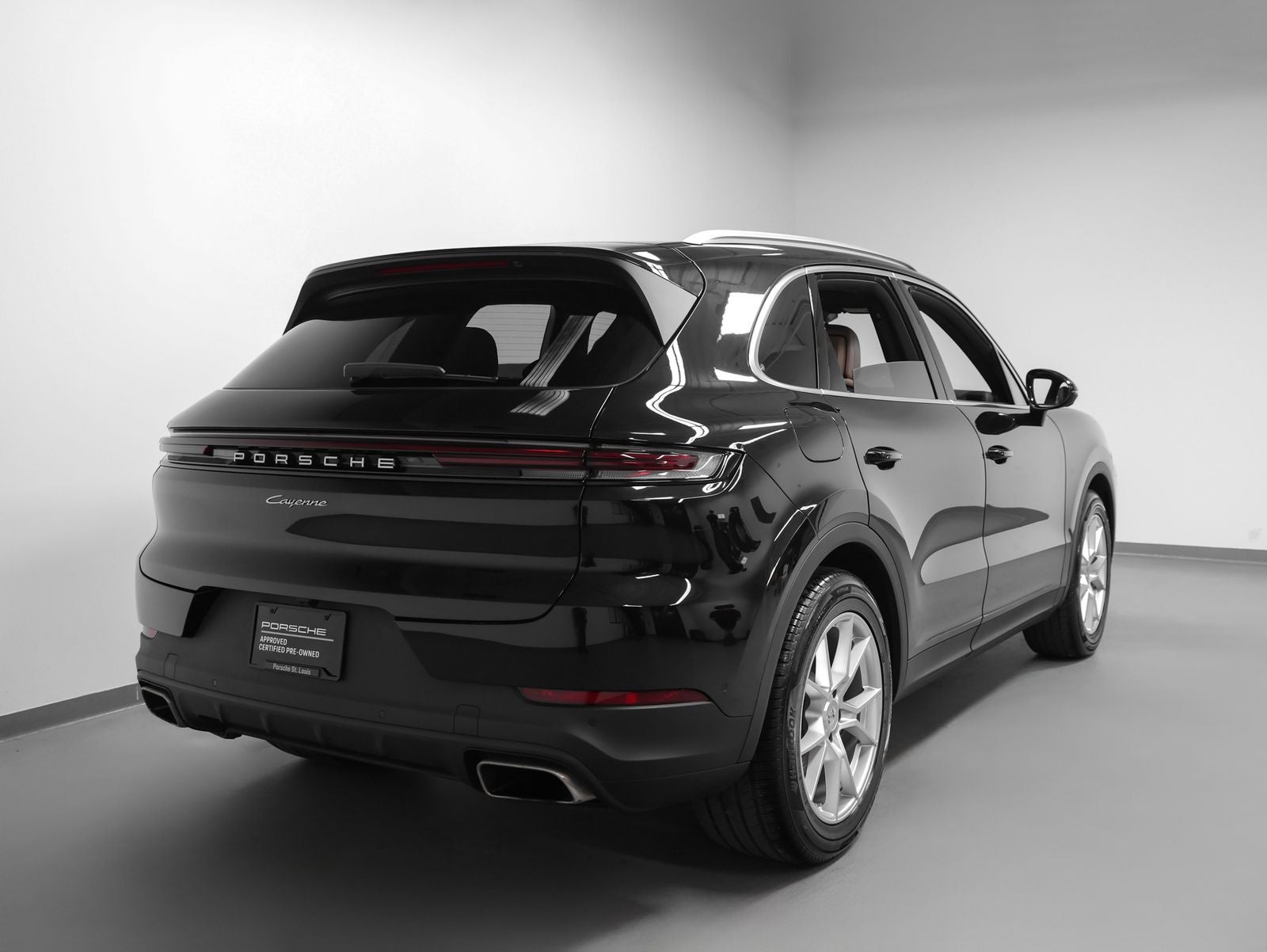 2025 Porsche Cayenne Base