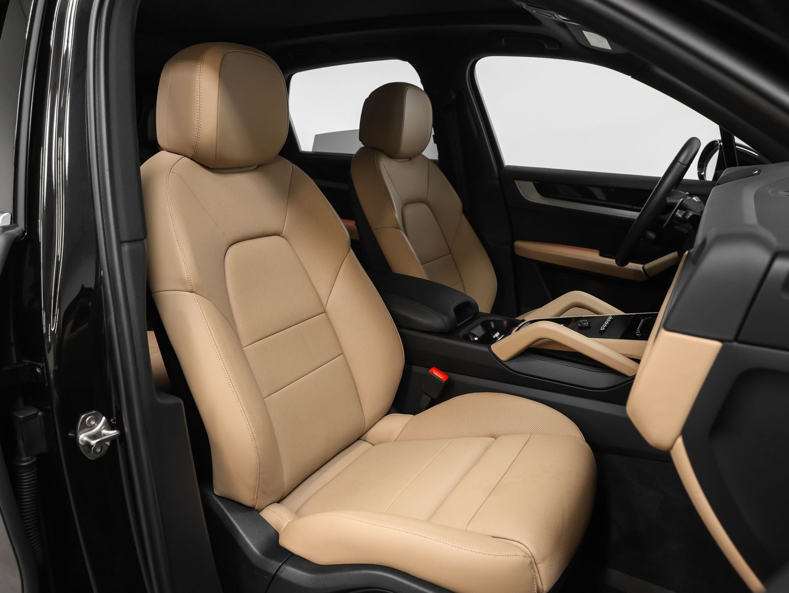 2025 Porsche Cayenne Base