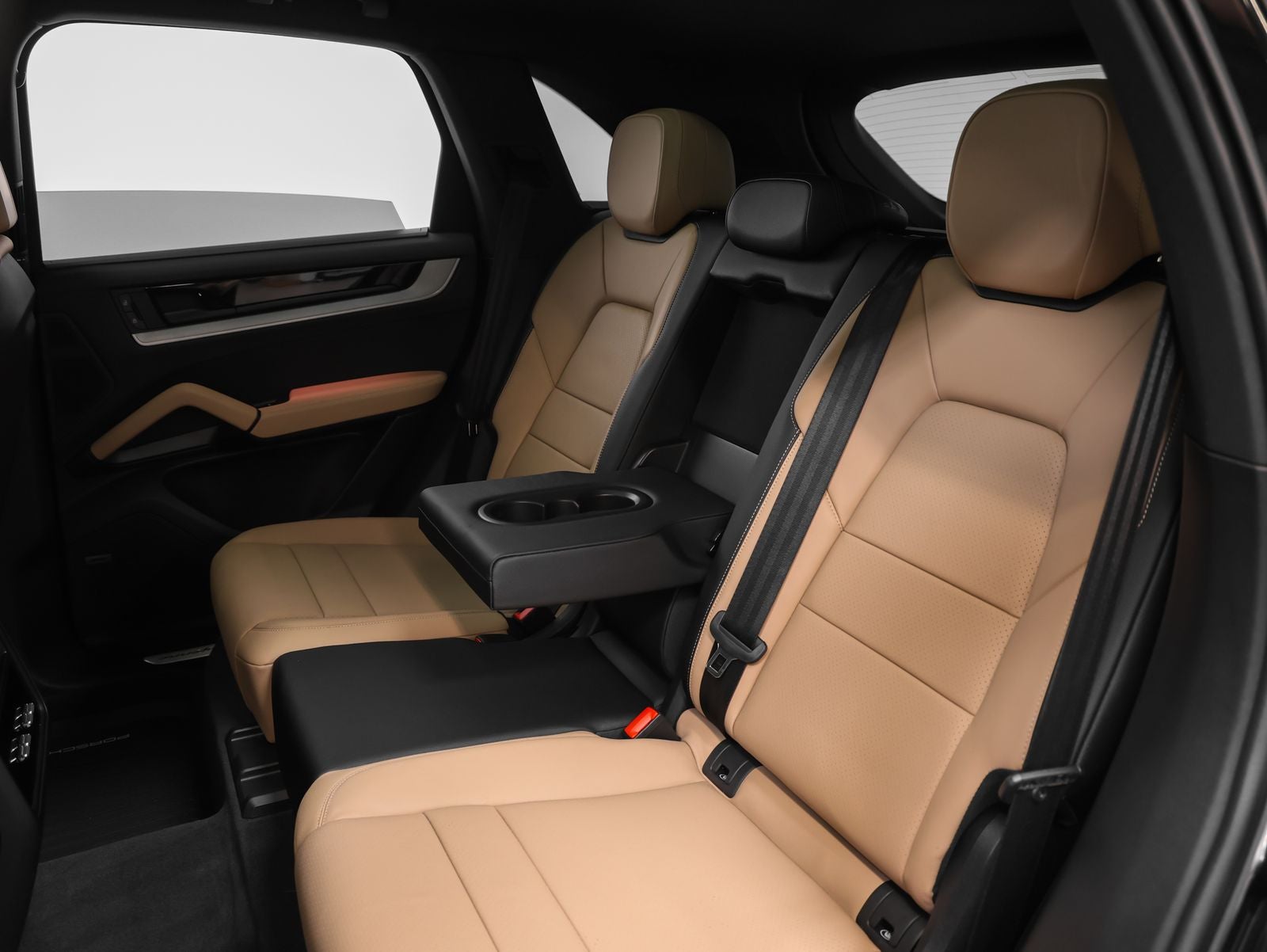 2025 Porsche Cayenne Base