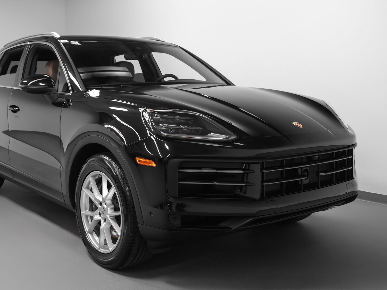 2025 Porsche Cayenne Base
