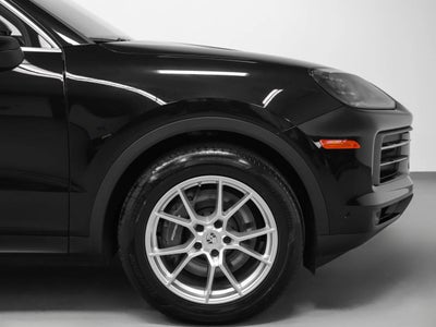 2025 Porsche Cayenne Base