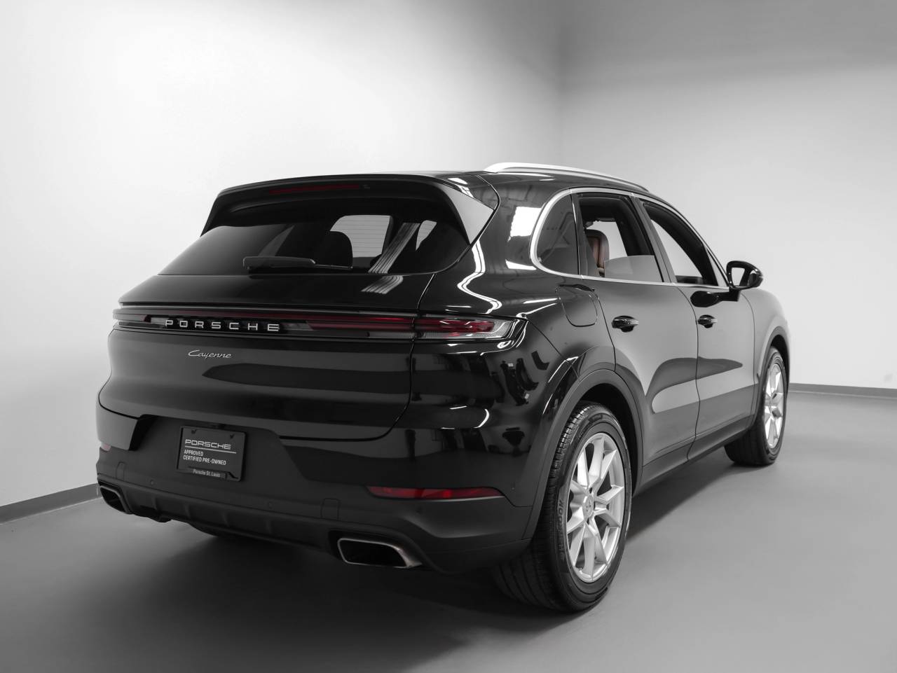 2025 Porsche Cayenne Base