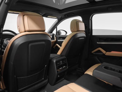2025 Porsche Cayenne Base