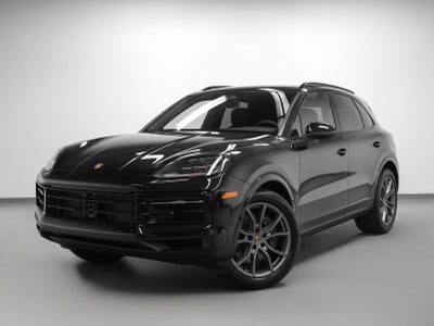 2026 Porsche Cayenne Base