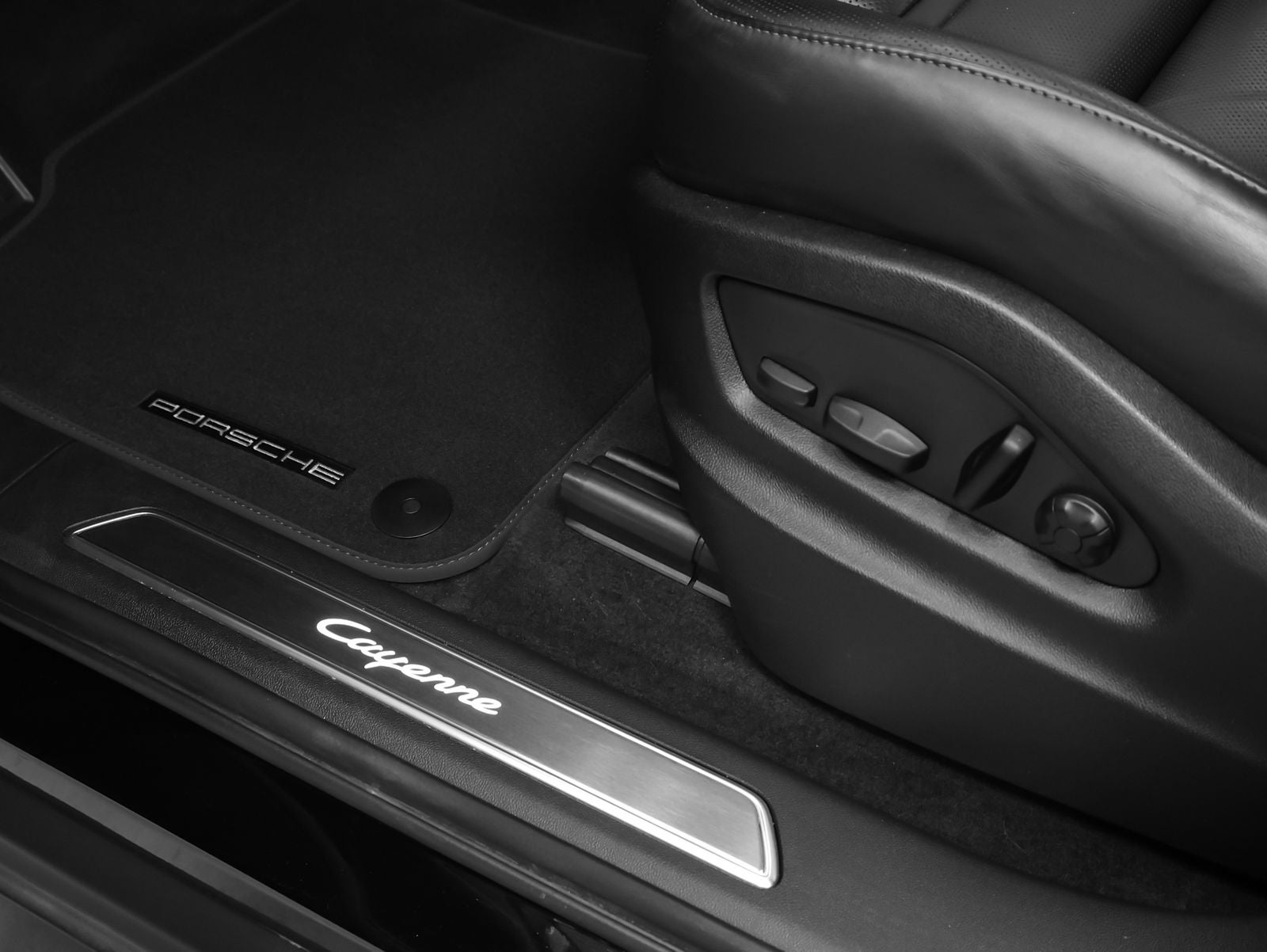 2023 Porsche Cayenne Cayenne (MY23)