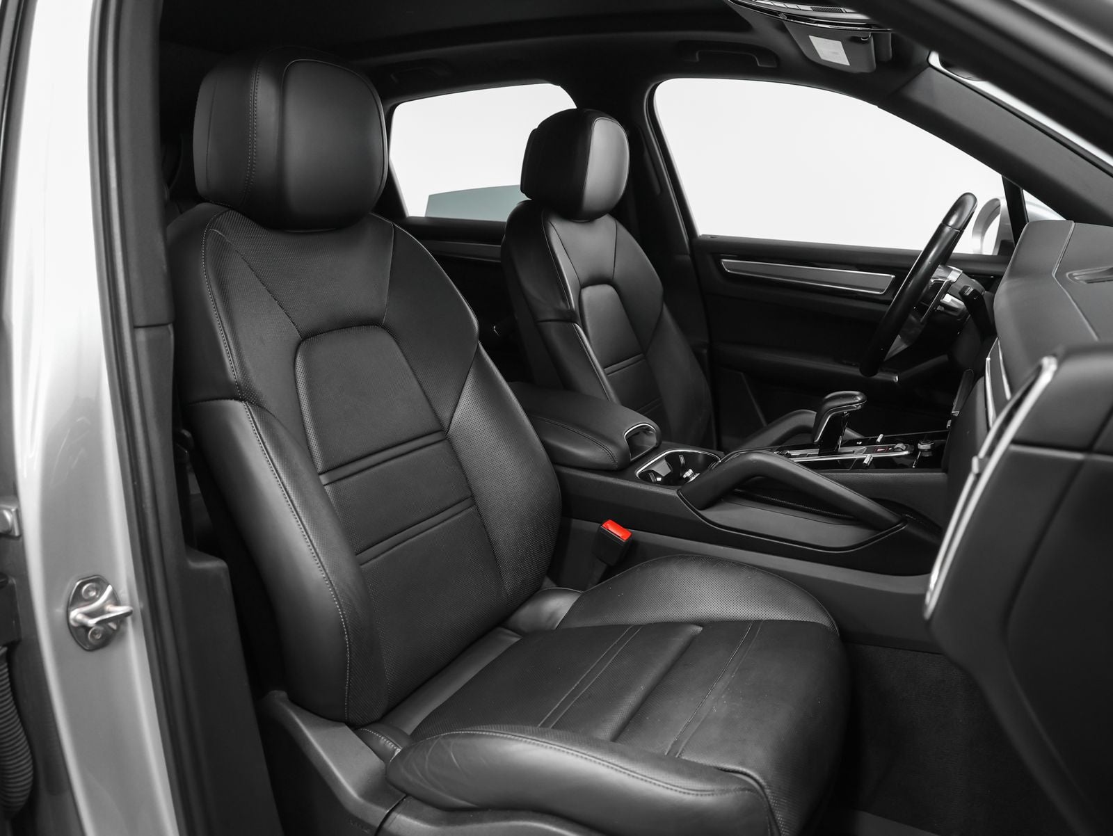 2021 Porsche Cayenne Base