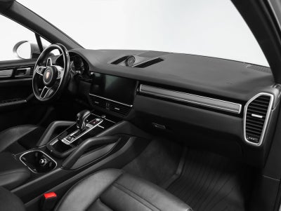 2021 Porsche Cayenne Base