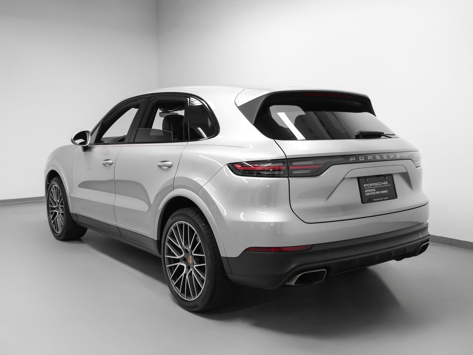 2021 Porsche Cayenne Base