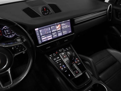 2021 Porsche Cayenne Base