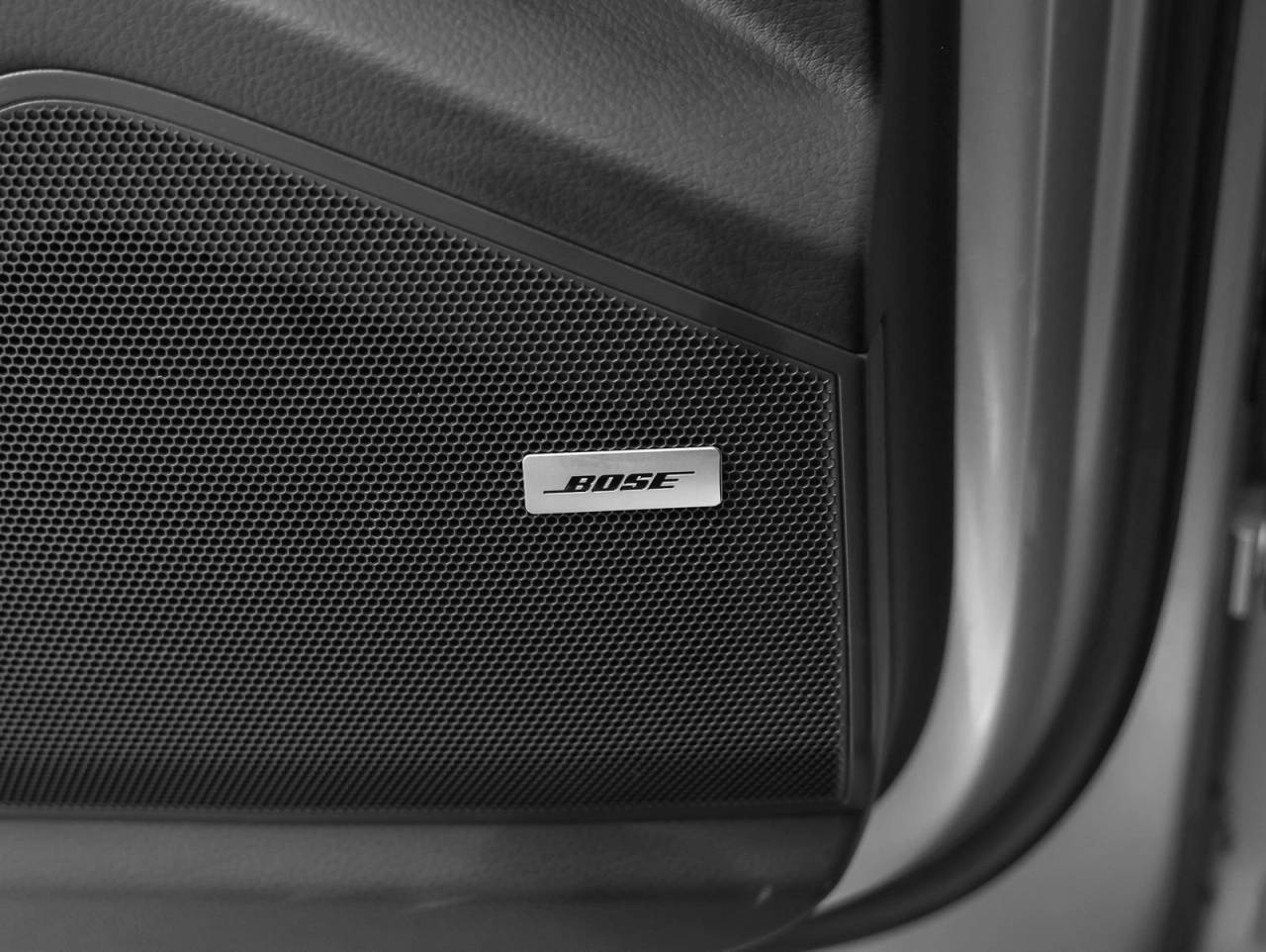 2021 Porsche Cayenne Base