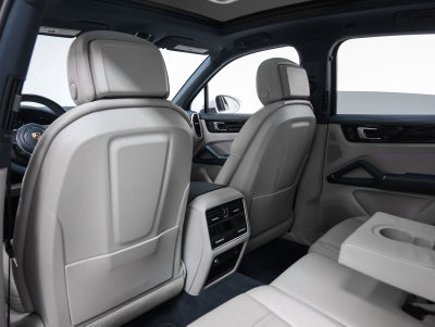 2023 Porsche Cayenne Cayenne (MY23)