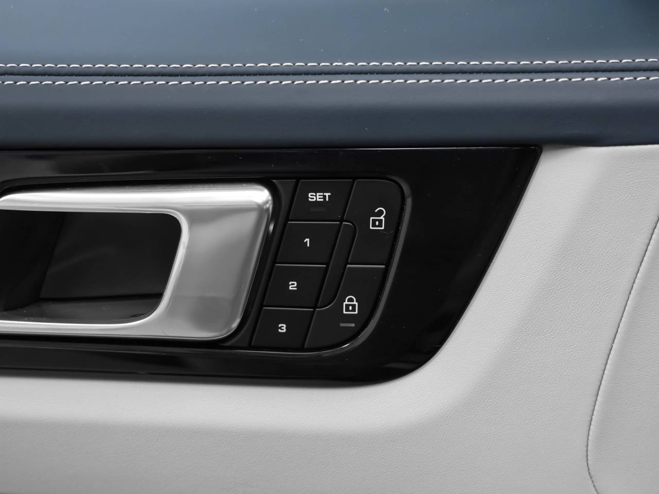 2023 Porsche Cayenne Cayenne (MY23)