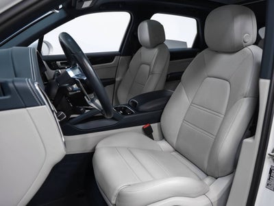 2023 Porsche Cayenne Cayenne (MY23)
