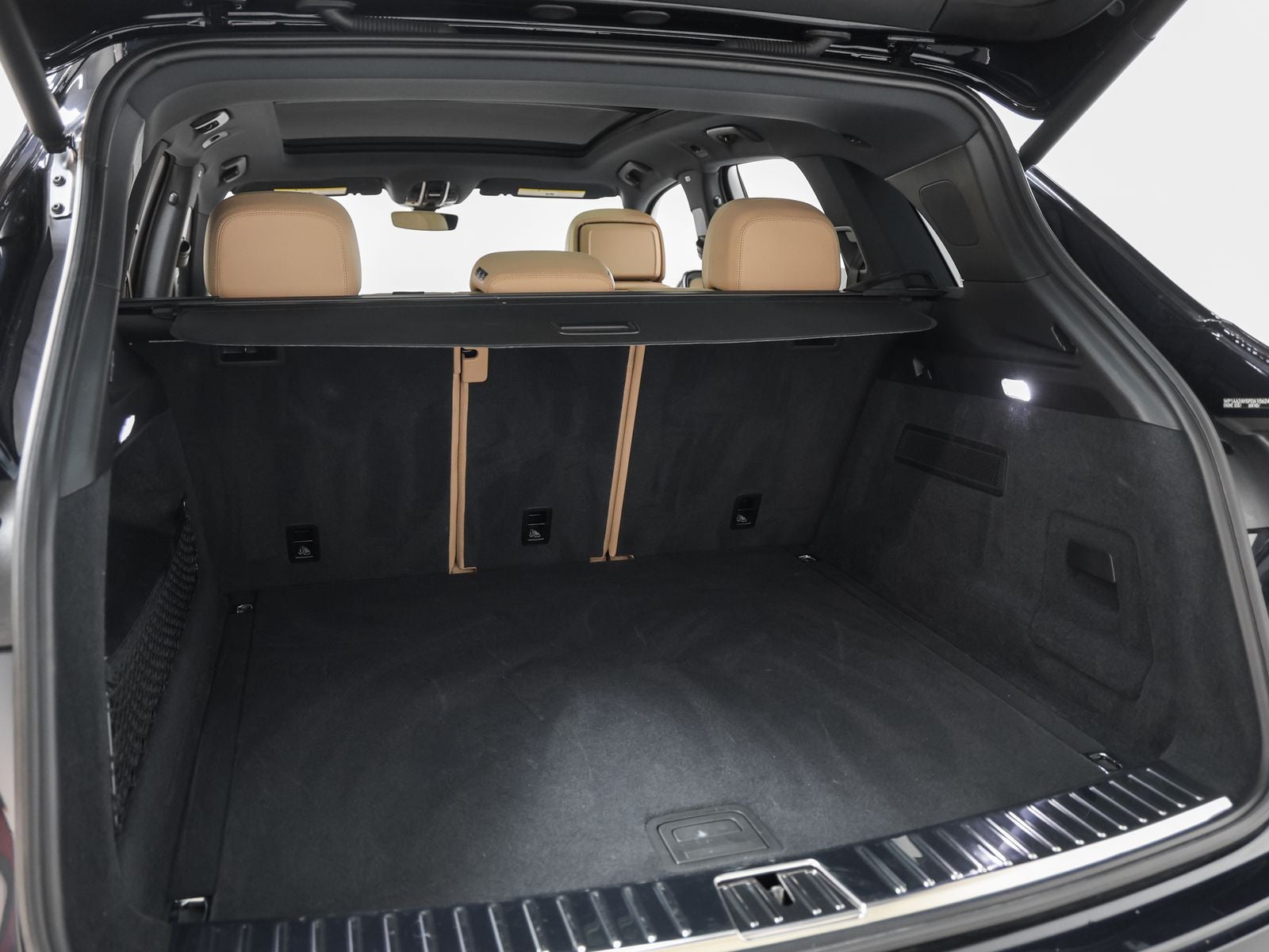 2023 Porsche Cayenne Base
