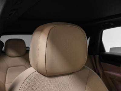 2023 Porsche Cayenne Base