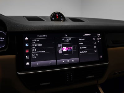 2023 Porsche Cayenne Base