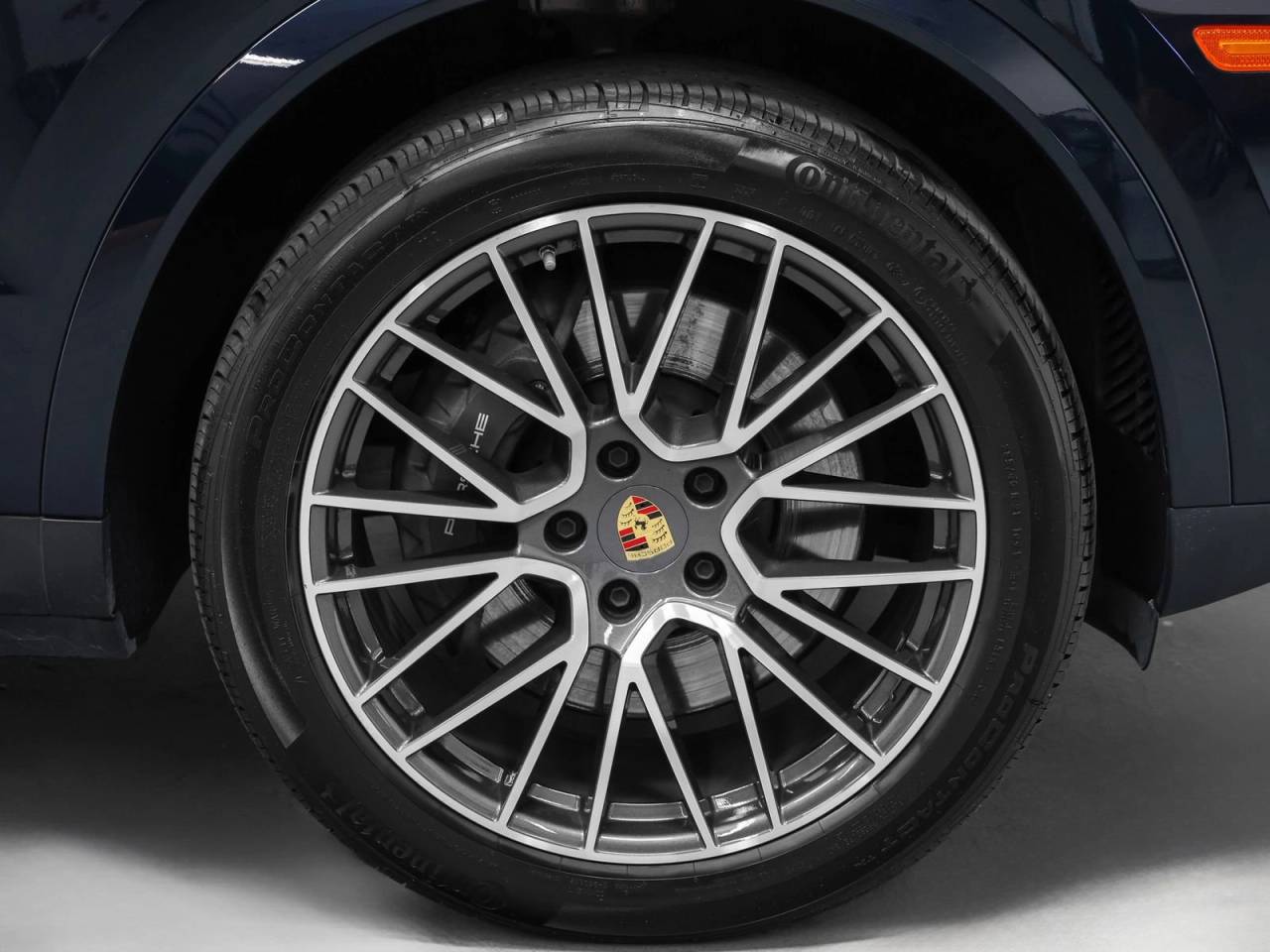 2023 Porsche Cayenne Base