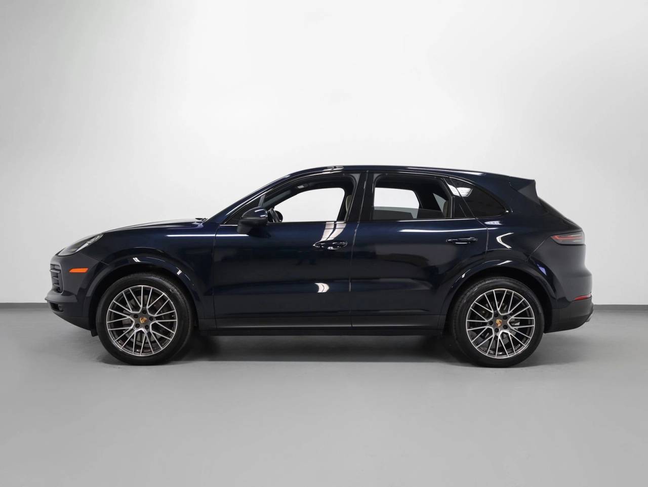 2023 Porsche Cayenne Base