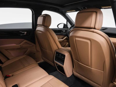 2023 Porsche Cayenne Base