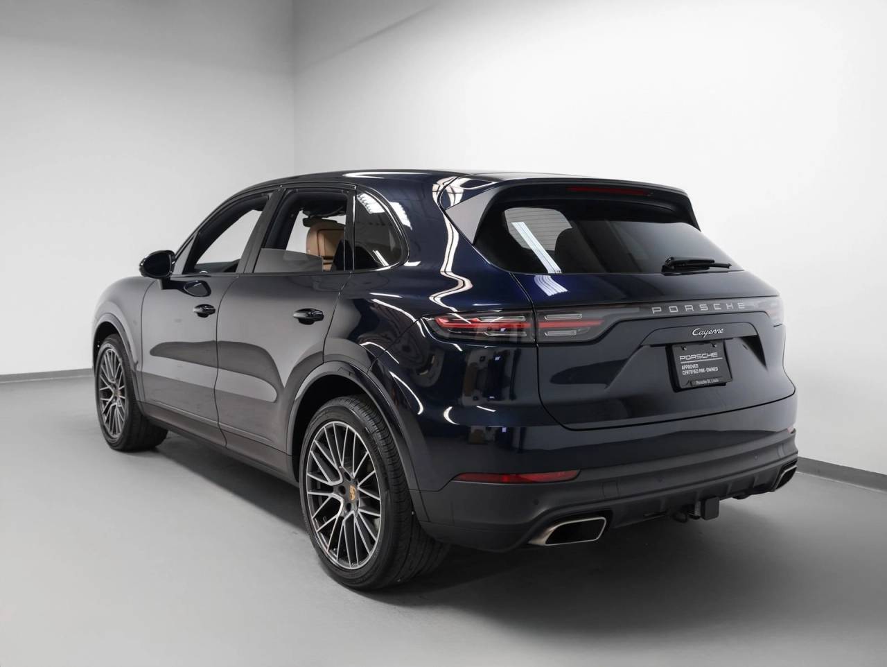 2023 Porsche Cayenne Base