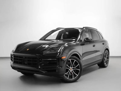 2024 Porsche Cayenne Base