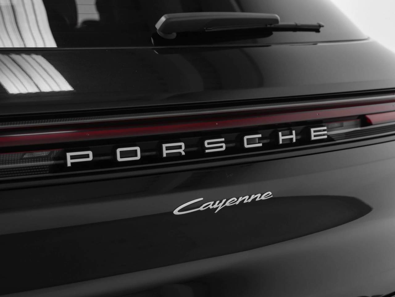 2024 Porsche Cayenne Base