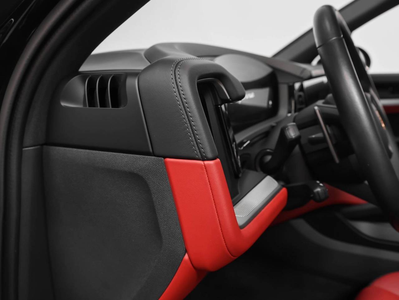 2024 Porsche Cayenne Base
