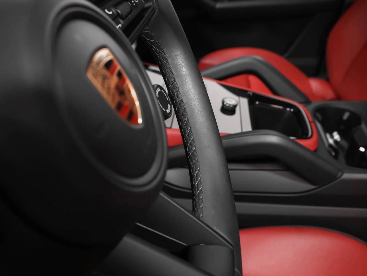 2024 Porsche Cayenne Base
